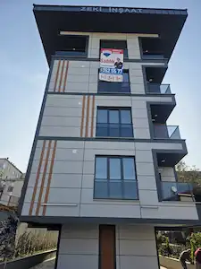 ÜSKÜDAR BURHANIYE'DE SIFIR BINADA 3+1 BRÜT 127 M² OTOPARKLI