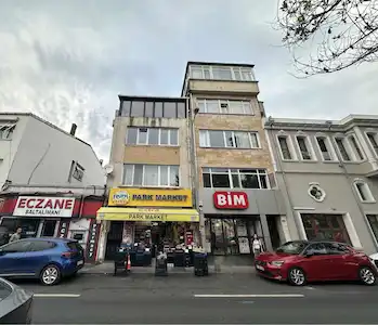 HARİKA KONUM DENİZ MANZARALI BAHÇELİ KOMPLE SATILIK BİNA