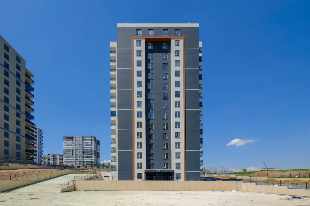 HİFA KONUTLARINDA 4 +1 İSTANBUL YOLU YAKINI SATILIK