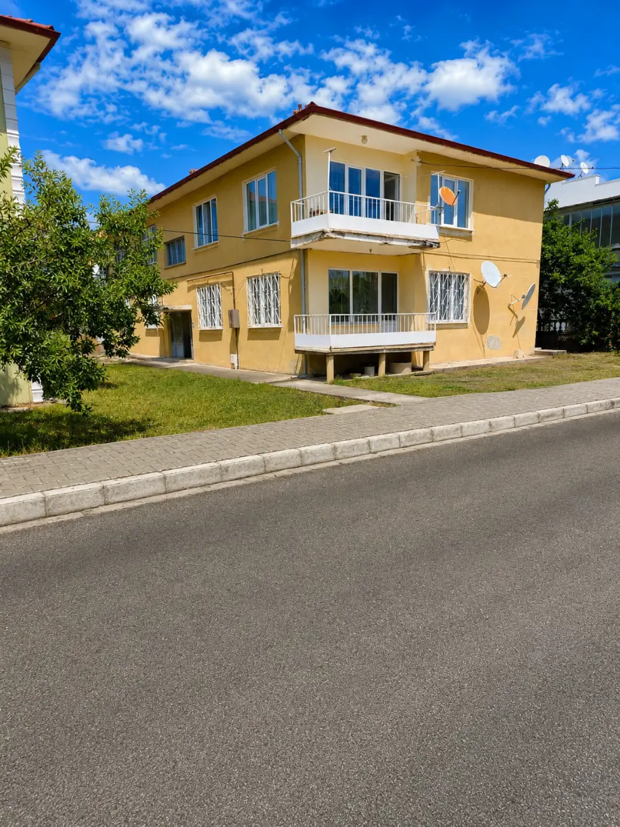 REMAX DEM'DEN ARSLANLI MAH 2+1 EŞYALI DAİRE