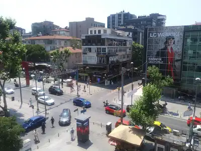 SUADİYE SAHİL-CADDE ARASI ÜLKÜ SOKAK DEVREN CAFE&REST
