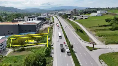 ANKARA YOLUNA CEPHE TİCARİ İMARLI KİRALIK ARSA