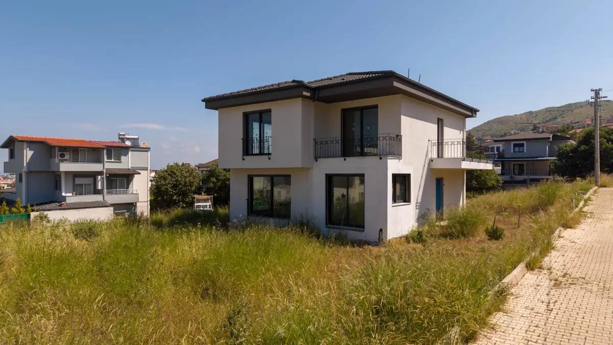 YELKI MUSTAFA KEMAL PAŞA'DA SATILIK MÜSTAKIL 4+1 VILLA