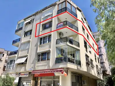 NARLIDERE ANA CADDEYE 50 METRE MESAFEDE 3+1 ASANSÖRLÜ DAİRE