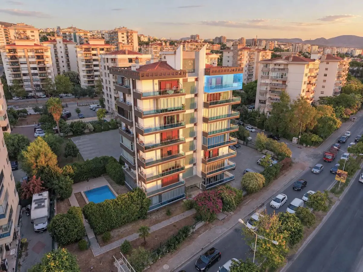 EVKA 3'TE HAVUZLU SITE KONFORUNDA GENIŞ, BAKIMLI SATILIK DAIRE