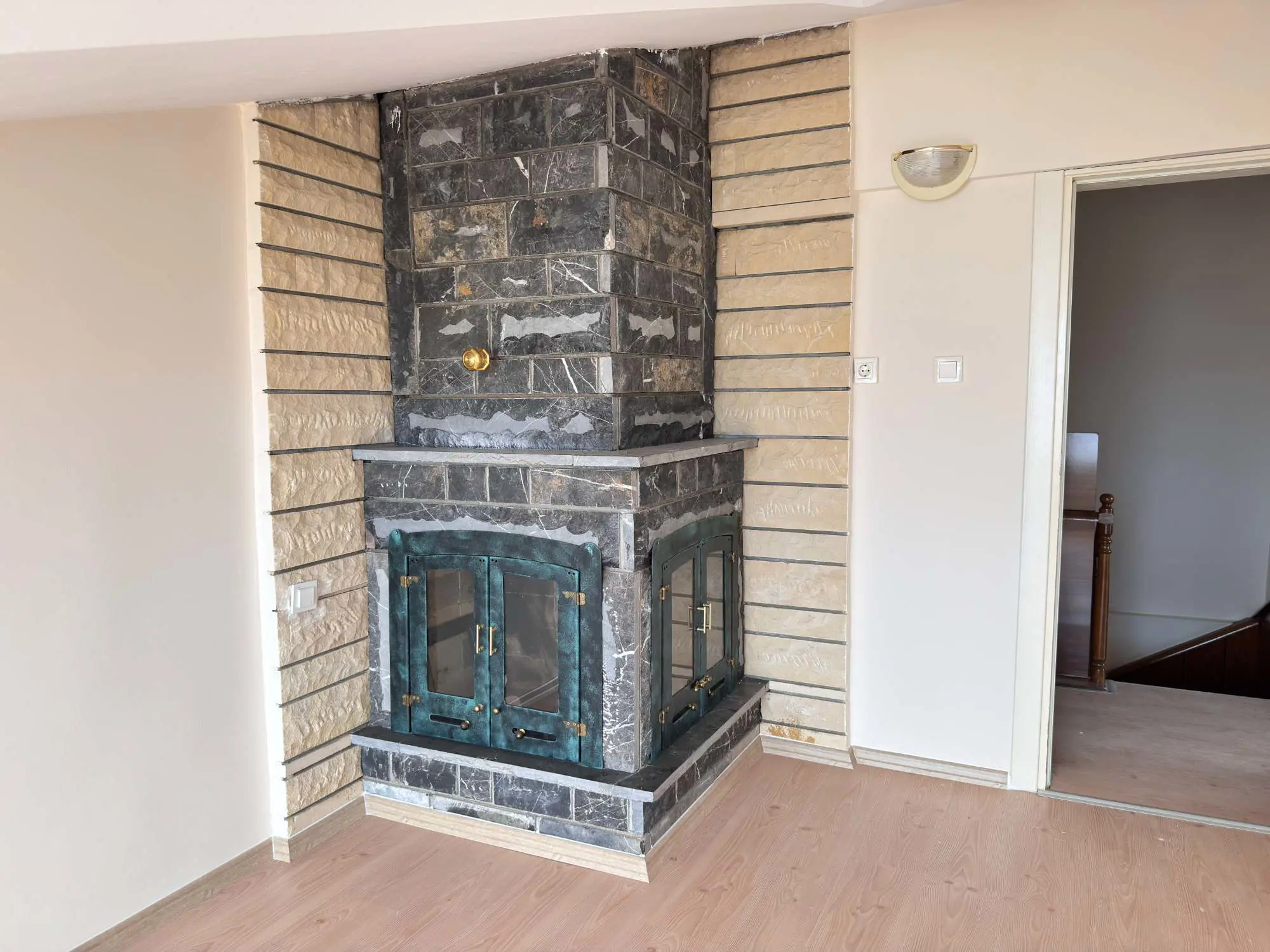 Property image 40