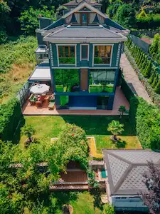 SAPANCA HACIMERCAN’DA 2206 M2 İÇİNDE SATILIK ULTRA LÜX VİLLA