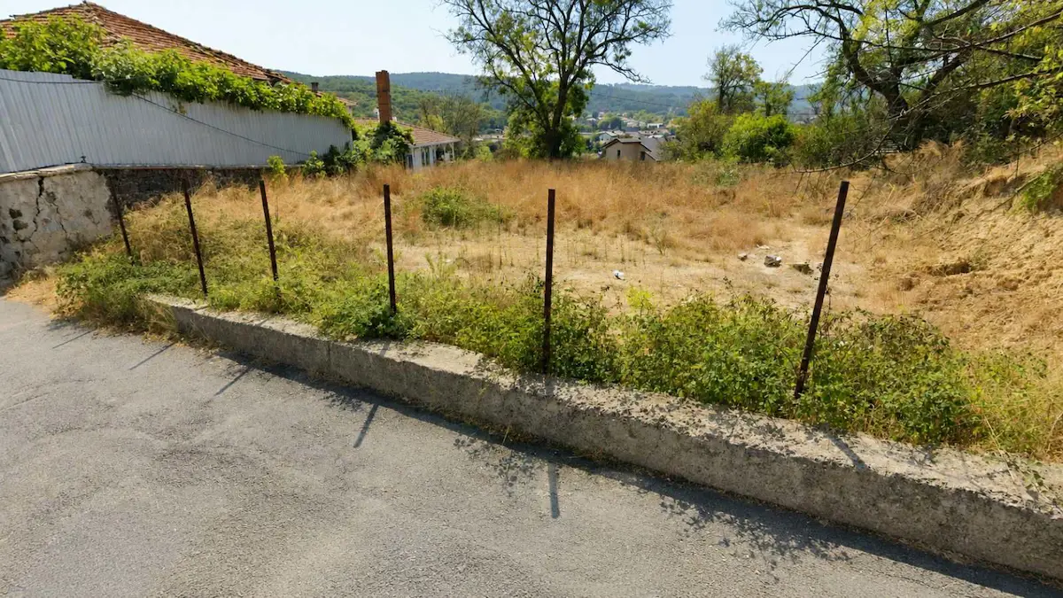 SARIYER KİLYOSTA SATILIK 735 M2 VİLLA İMARLI ARSA
