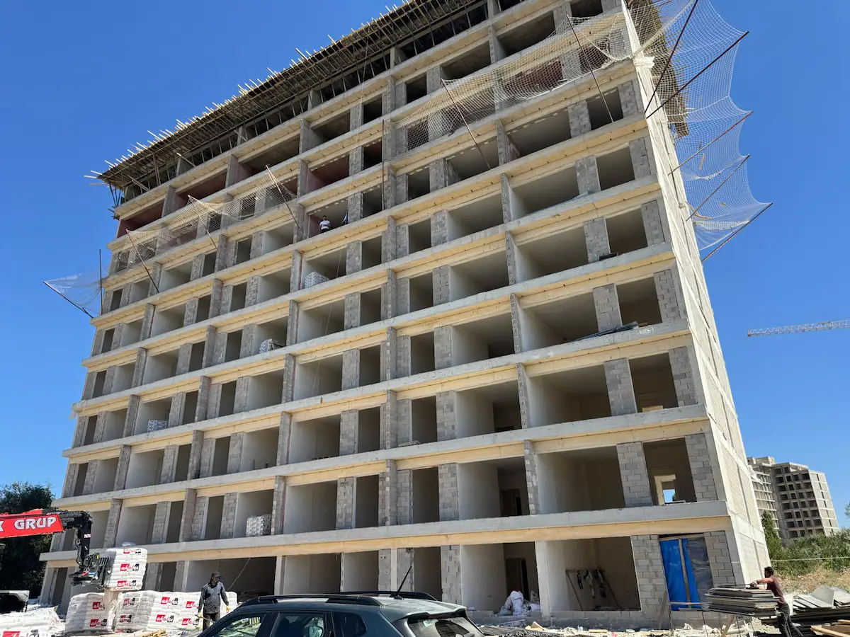 ESENBOĞA PROTOKOLYOLU ARSLANLAR LİFE PROJEDE 1+1YATIRIMLIK DAİRE