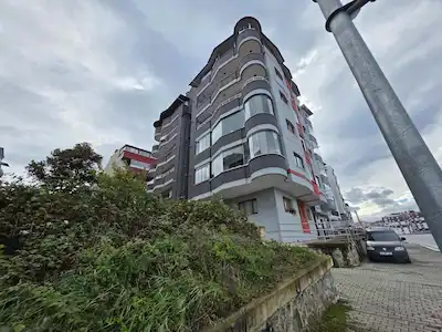 2 NOLU ERDOĞDU YOL ÜZERİNDE GENİŞ 3+1 DAİRE (KİRALIK)