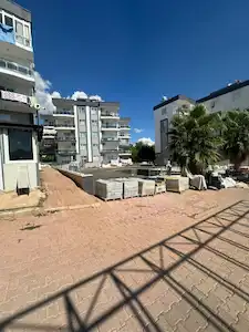 KEPEZ AKTOPRAK’TA HAVUZLU GENİŞ 2+1 SATILIK DAİRE