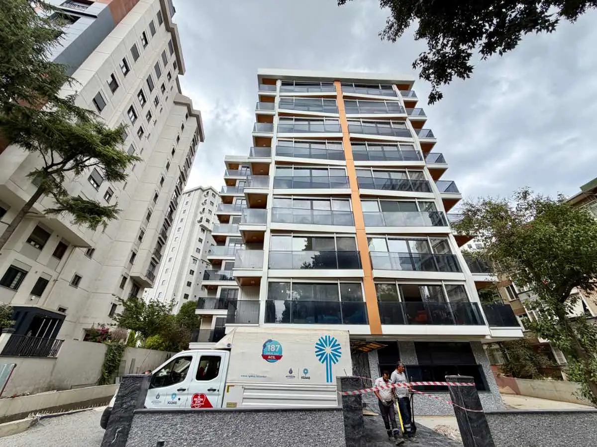 KADIKÖY FENERYOLU'NDA MUHTEŞEM KONUMDA SIFIR BİNA 2+1 DAİRE