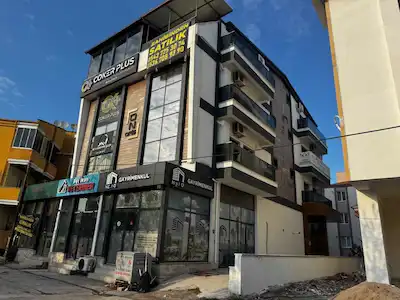 RE/MAX MID | BAHÇELİEVLER MAHALLESİ'NDE KİRALIK OFİS