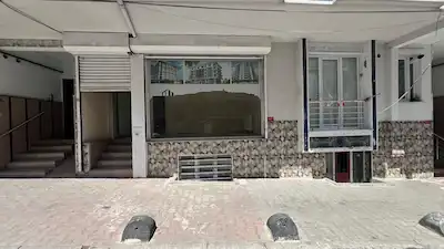 HALKALI MERKEZDE SATILIK BOŞ DÜKKAN