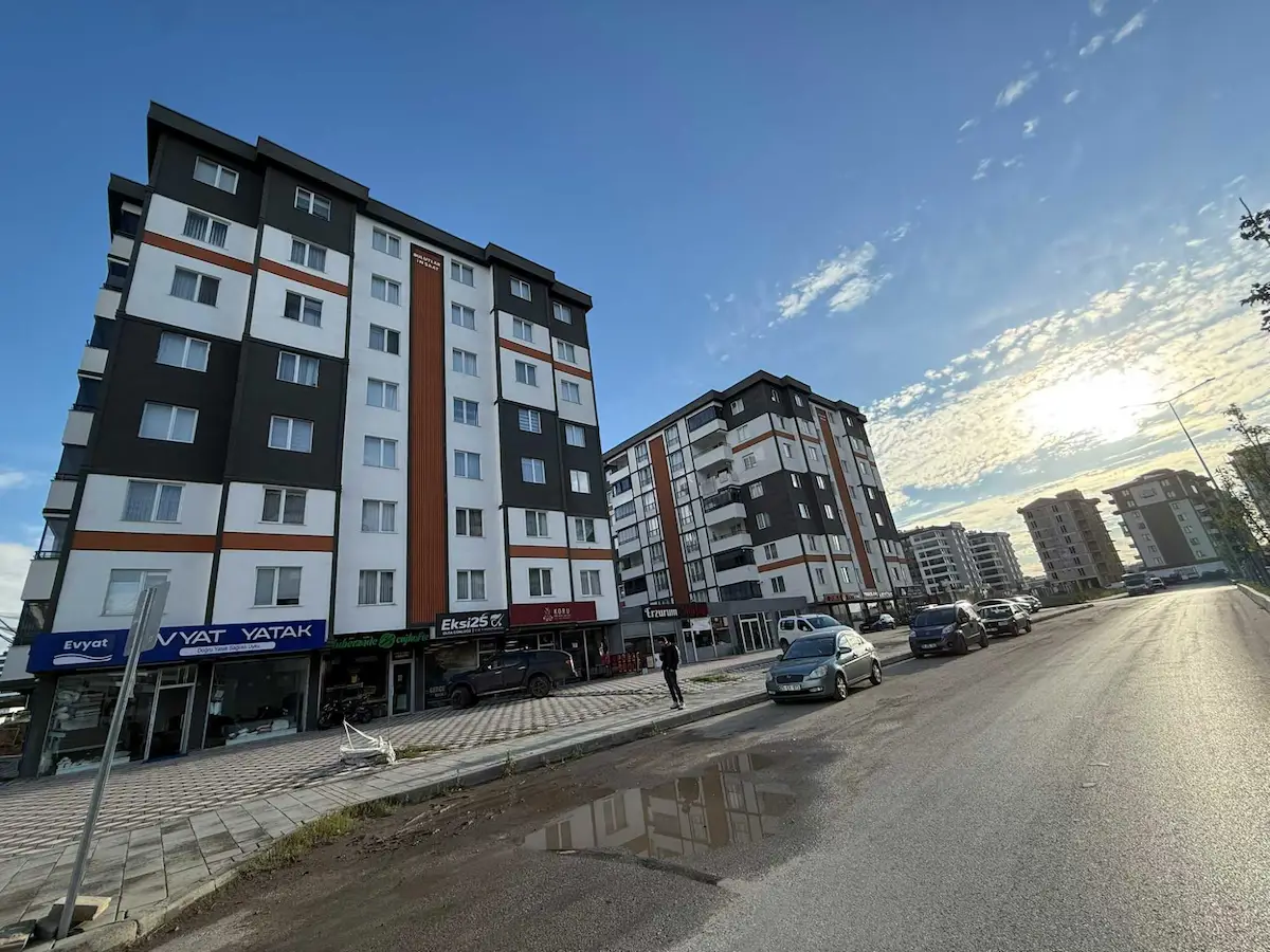 REMAX İLKE'DEN KOMBİNA'DA 3+1 SATILIK DAİRE