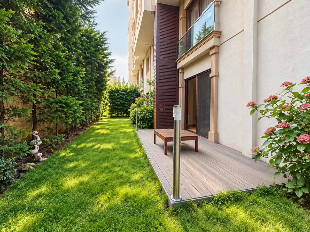 REMAX KONSEPT'TEN NEWCİTY'DE BAHÇE KULLANIMLI KIŞ BAHÇELİ 3+1