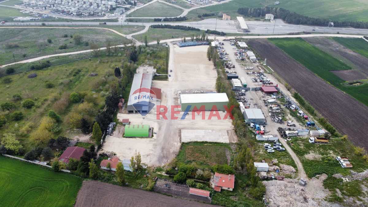 REMAX MAHAL'DEN  24.000 METREKARE ARAZİ ÜSTÜNDE KURULU DEPOLAMA ALANI