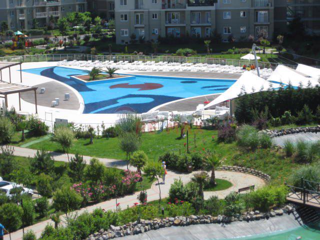 KURTKÖY DUMANKAYA TREND SATILIK 1+1 ARAKAT 67 M2 EŞYALI DAİRE