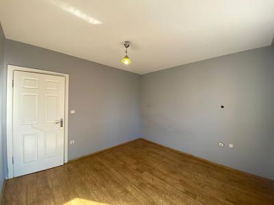 REMAX BEYAZ YÜZÜNCÜYIL SAYGIN KENT SİTESİ 4 + 1 KİRALIK DAİRE