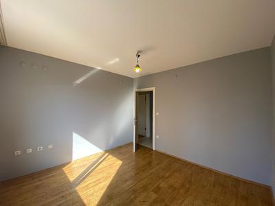 REMAX BEYAZ YÜZÜNCÜYIL SAYGIN KENT SİTESİ 4 + 1 KİRALIK DAİRE