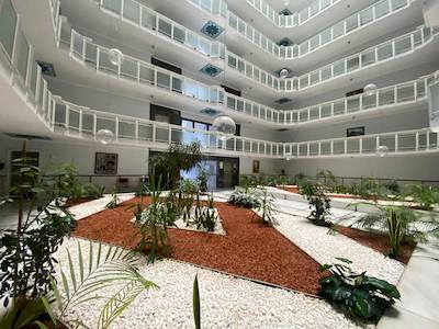 REMAX BEYAZ YÜZÜNCÜYIL SAYGIN KENT SİTESİ 4 + 1 KİRALIK DAİRE