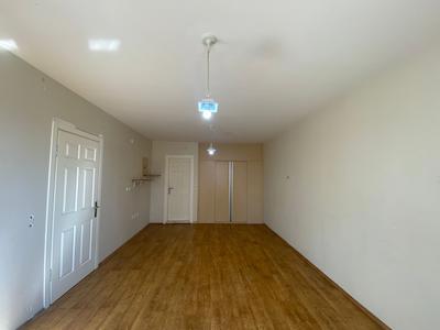 REMAX BEYAZ YÜZÜNCÜYIL SAYGIN KENT SİTESİ 4 + 1 KİRALIK DAİRE