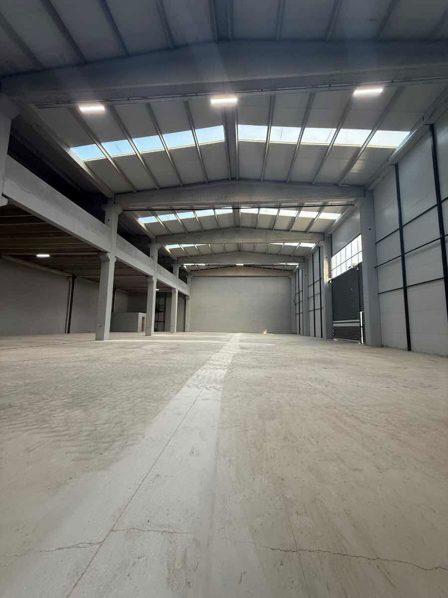 YOLA CEPHE OSB YAKINI 1350 M2 KİRALIK DEPO ÜRETİM ALANI