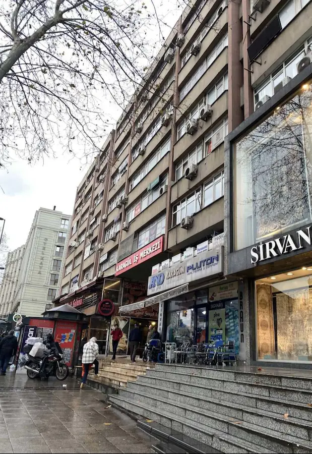 KARAGÜL İŞ MERKEZİ FIRSAT DÜKKAN