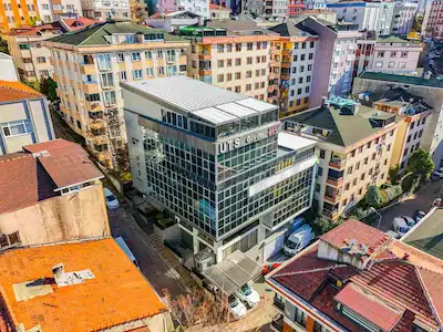 SATILIK KÖŞE SEYRANTEPE 3 GİRİŞ (KOTLU) DÜKKANLI BİNA MERKEZİ