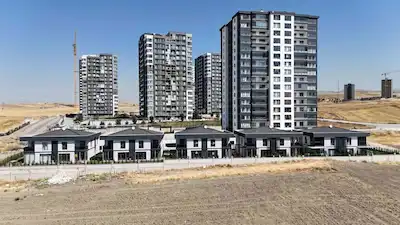'REMAX VOGUE' KATRE ROYAL ÇAKIRLAR SİTESNDE KREDİYE UYGUN 190M²