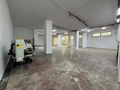 REMAX TEN ESENYURT DOĞAN ARASLI CADDESİNE KOMŞU 500M2 İMALATHANE