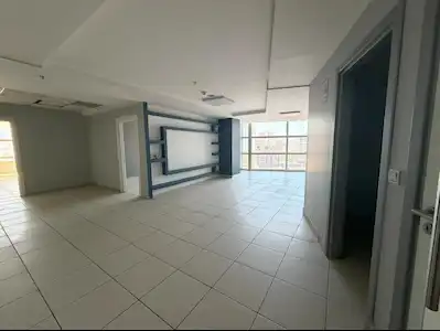 SEMAİ İŞ MERKEZİNDE RUHSAT PROBLEMİ OLMAYAN ŞERAFİYELİ  A+ OFİS