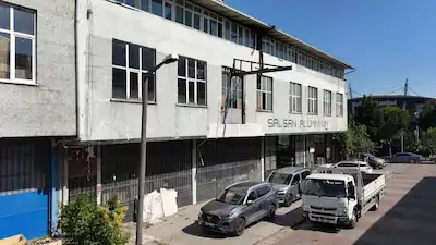 DEMİRCİLER SANAYİ SİTESİ'NDE 1.500M² KİRALIK İMALATHANE