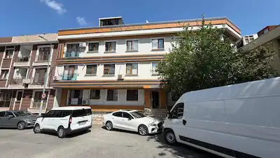 ATAŞEHİR ESATPAŞA'DA GENİŞ VE FERAH SATILIK BALKONLU 1+1 DAİRE