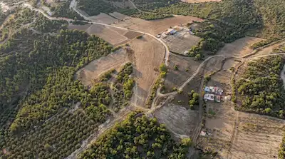 RE/MAX İNCİ'DEN ALTIEYLÜL DİŞBUDAK’TA 3.604 M² MÜSTAKİL PARSEL TARLA