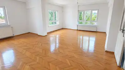 KIRKKONAKLAR’DA 3 CEPHELİ, MANZARALI 3+1 TERS DUBLEKS KİRALIK DAİRE