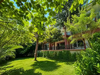 ACARKENT REMAX7TEPE’DEN  İZOLE BAHÇELİ MÜSTAKIL VILLA