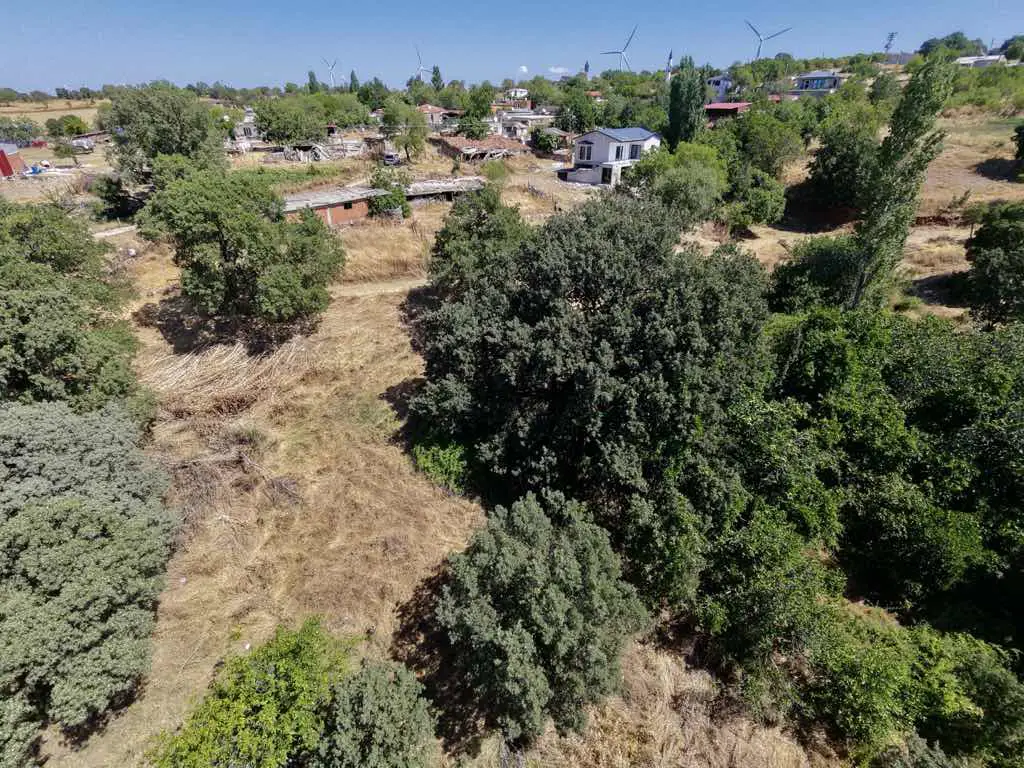ÇANAKKALE MERKEZ KÖYDE SATILIK ARSA