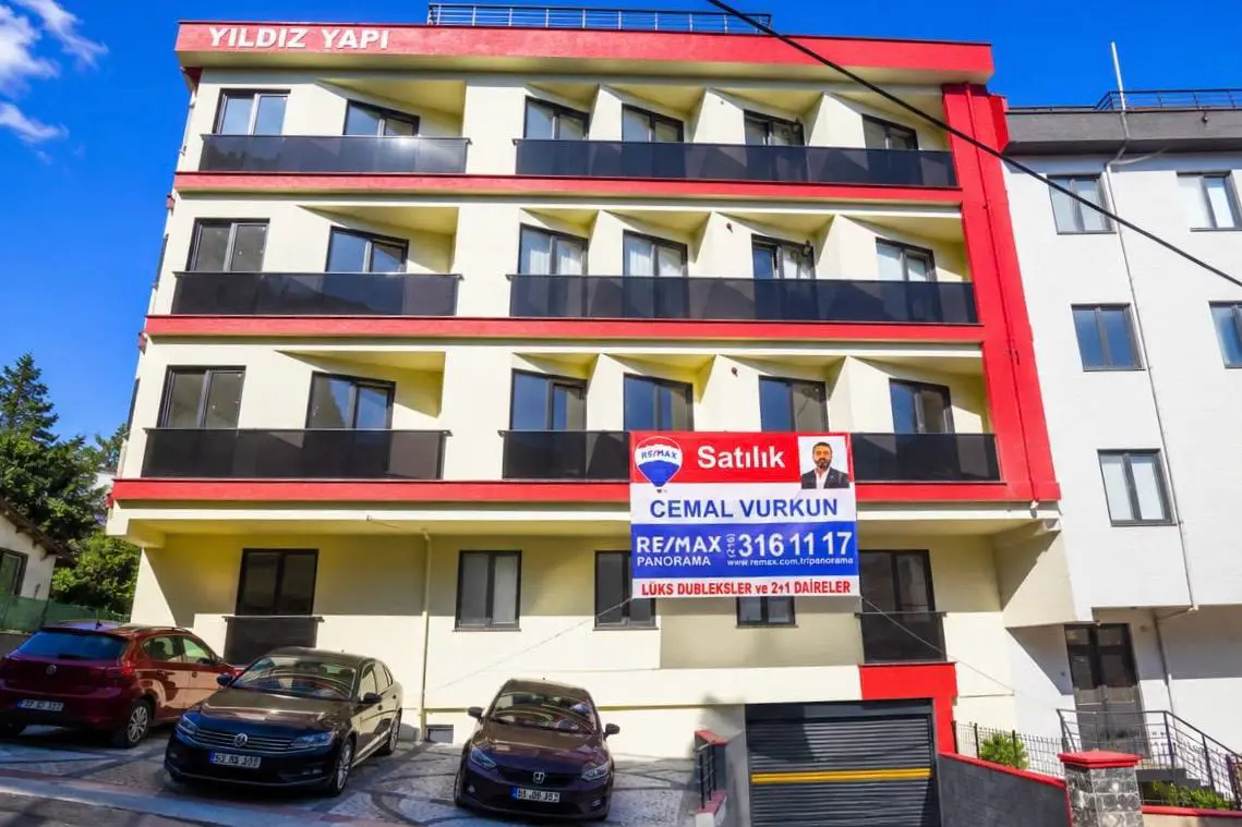 YENİDOĞAN'DA YAŞAM VADİSİNE YAKIN-KAPALI OTOPARKLI 2+1 DAİRE