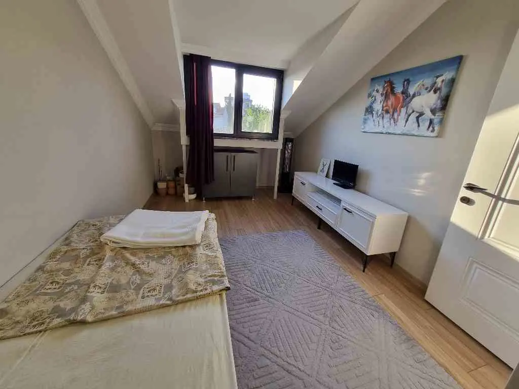 Property image 40