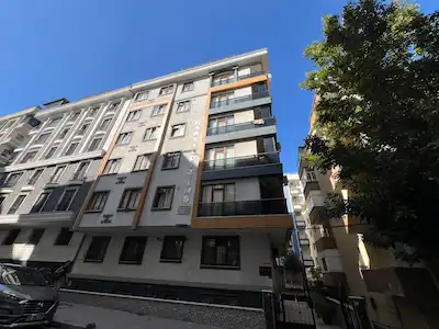 BAHÇELİEVLER ŞİRİNEVLER’DE 4+2 DUBLEKS | 180 M² NET | TERASLI SATILIK DAIRE