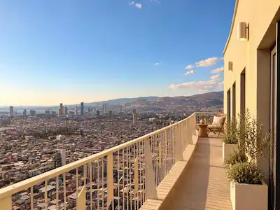 POINT RESIDENCE'IN ZIRVESINDE İZMIR KÖRFEZI'NE HAKIM SATILIK 3+1