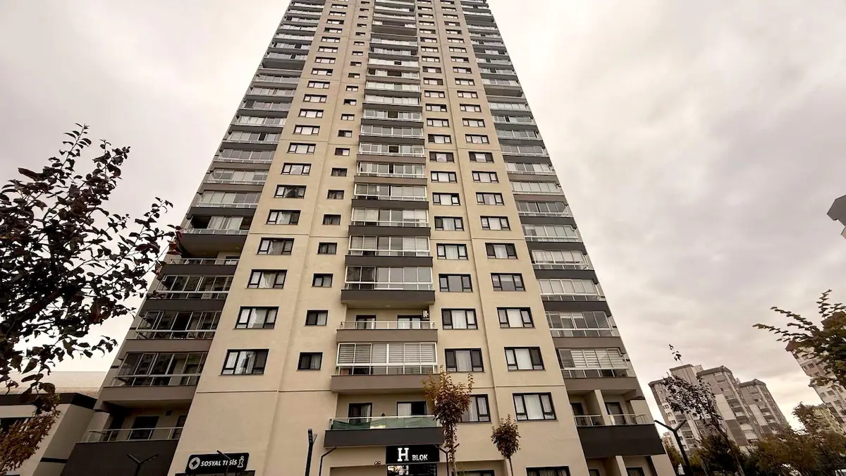 REFERANS ANKARA SITESI 2. ETAP’TA 3+1 KIRALIK DAIRE