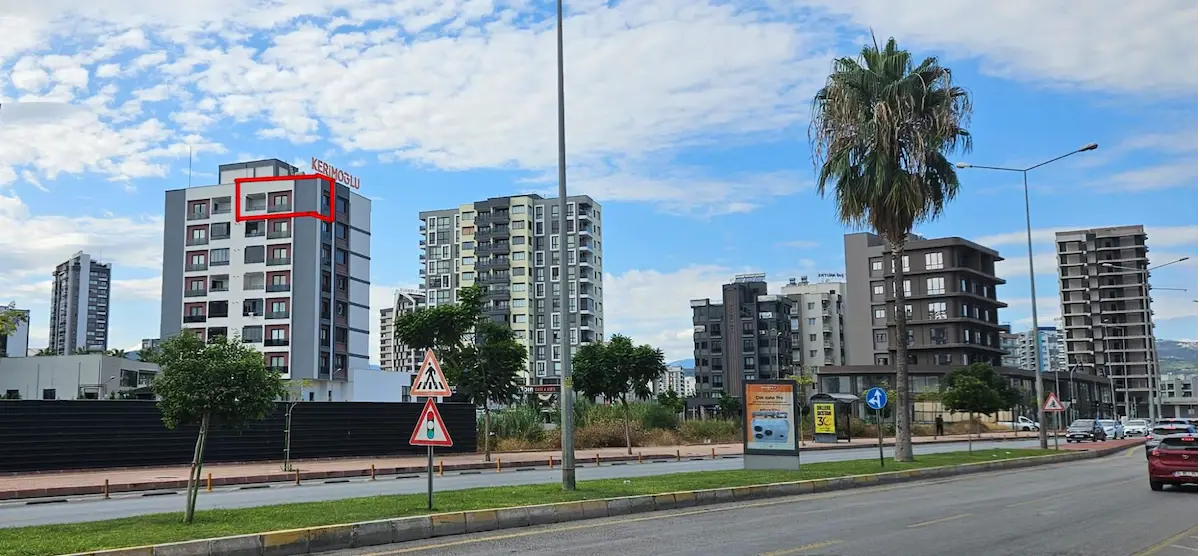 REMAX PALM'DEN ÜNİVERSİTE HASTANESİ YAKININDA SATILIK 2+1 DAİRE