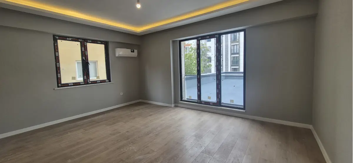 MERKEZI KPNUMDA SOFIR ARAKAT 2+1 TAPU MASRAFSIZ SATILIK
