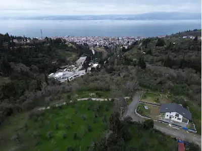 PAZARKÖY DE DENİZ MANZARALI ARSA