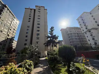 CADDEBOSTAN BELGESAY SOKAK 3+1 GÜVENLİKLİ AÇIK OTOPARKLI