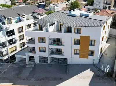 İSMETPAŞA MAHALLESİNDE KULANIMA HAZIR KAT MÜLKİYETLİ SIFIR 1+1 ARAKAT DAİRE
