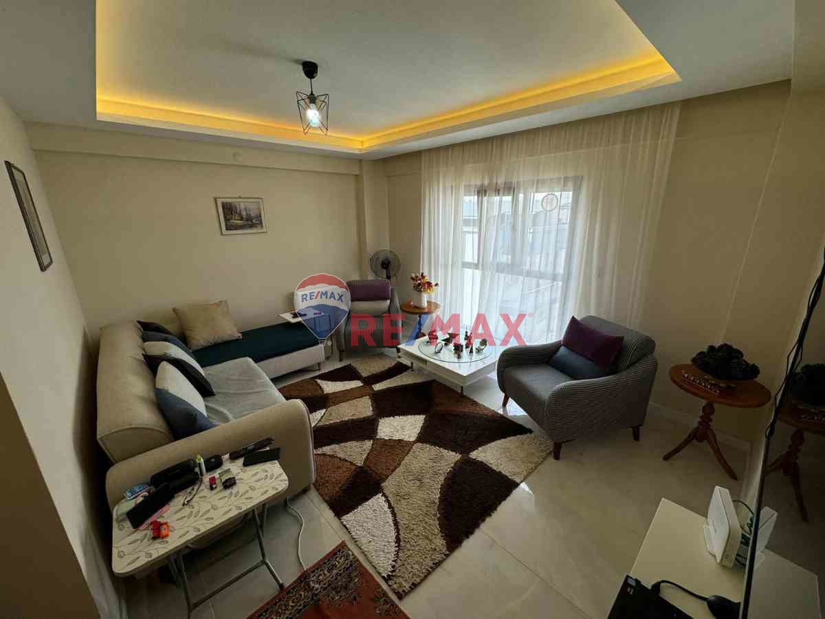 YILDIZ MAHALLESI MERKEZI KONUM DA 2+1 ASANSÖRLÜ ÇATI DUBLEX YENI DAIRE