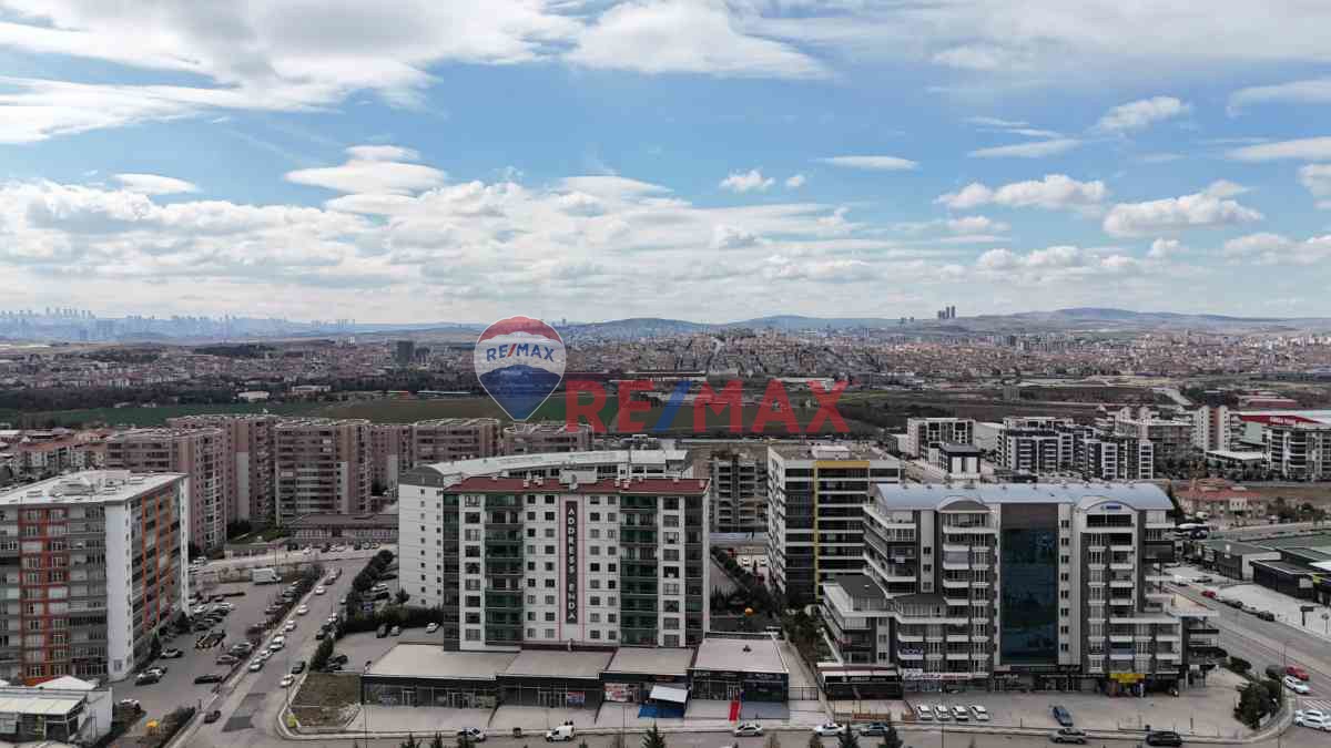 ERYAMAN ŞEKER MAHALLESİNDE ANA CADDE ÜZERİ MERKEZİ KONUMDA DEPOLU 260 M2 DÜKKAN